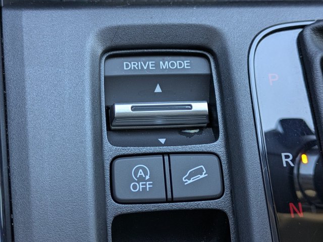 Used 2024 Gray Honda EX-L image 34