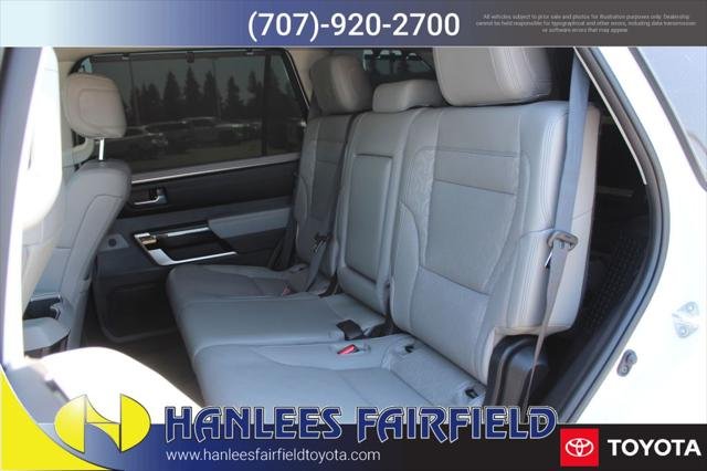 Certified Used 2024 WIND CHILL PEARL Toyota  image 16