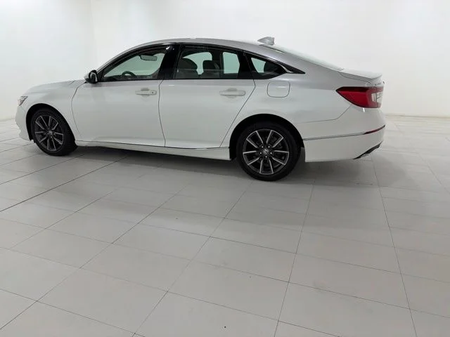 Used 2021 Platinum White Pearl Honda EX-L image 2