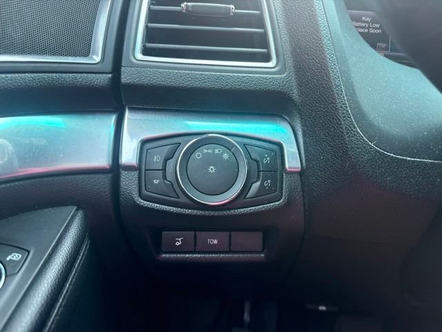 Used 2016 Red Ford Sport image 12