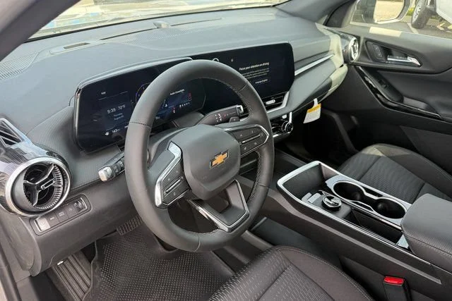 2026 Chevrolet Equinox LT - Photo 9