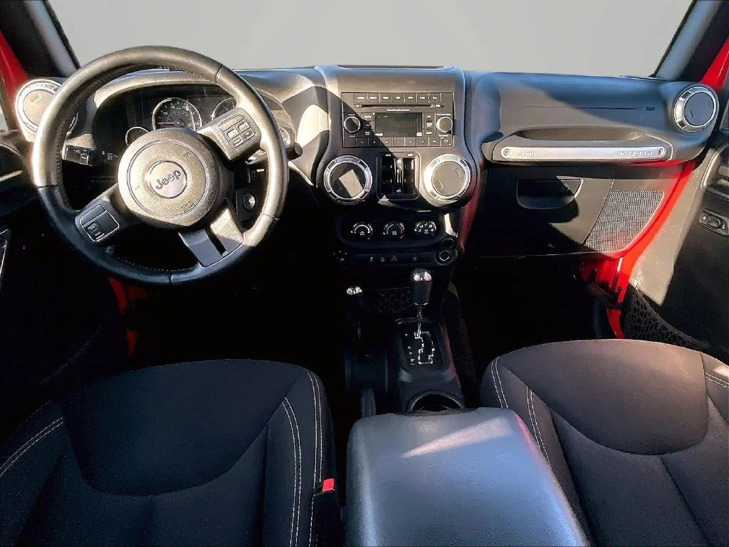 Used 2016 Red Jeep Unlimited Rubicon image 14