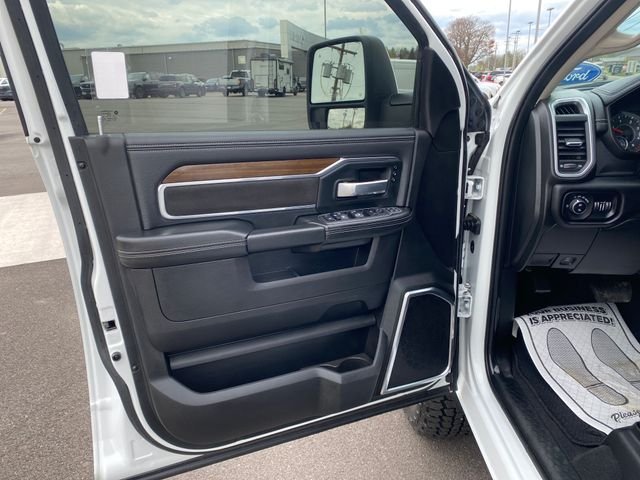 Used 2024 White Ram Laramie image 10