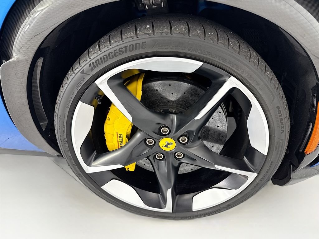 Used 2023 Blu Corsa Ferrari  image 31