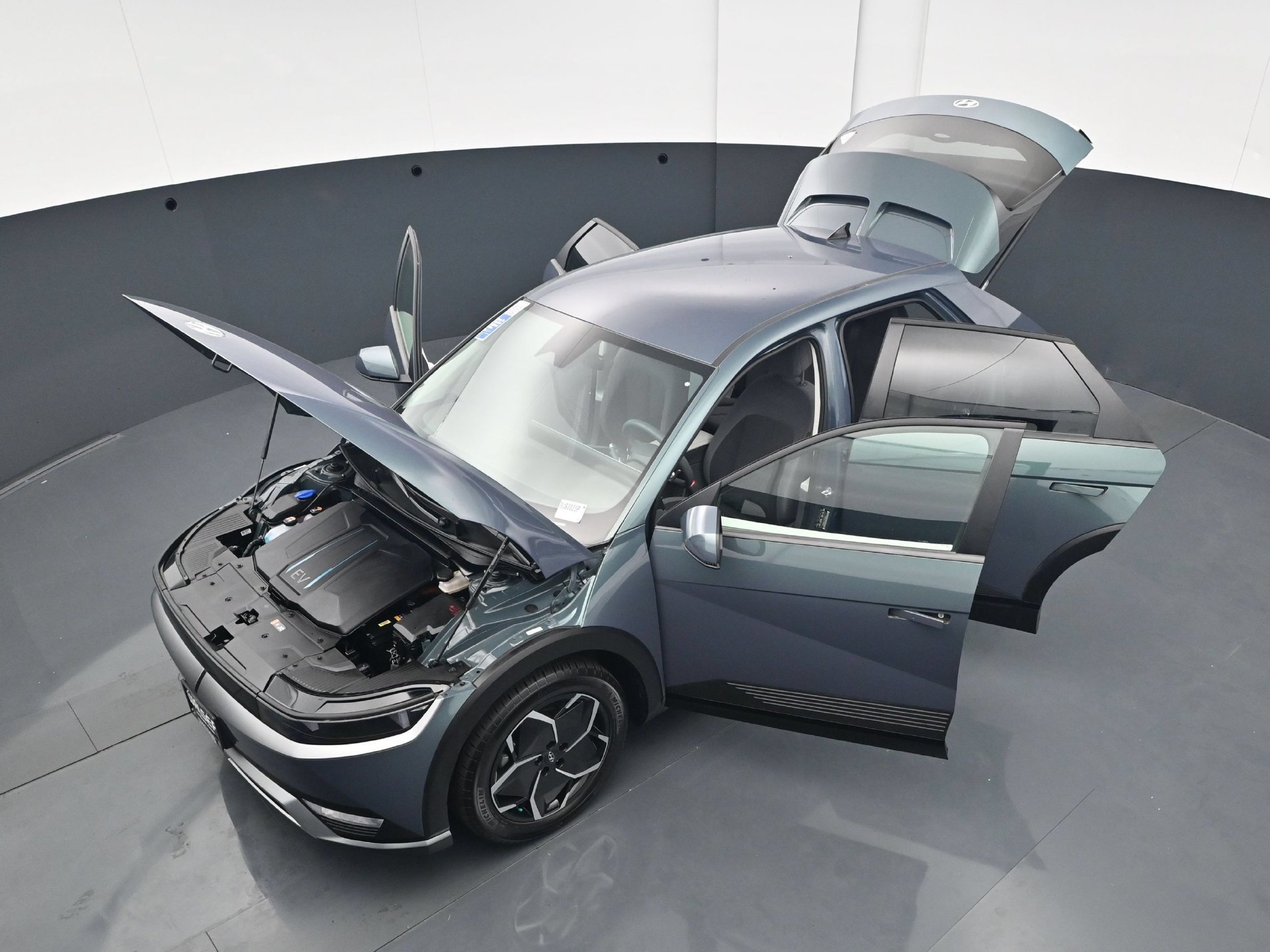 Used 2024 Digital Teal Hyundai SEL AWD image 42
