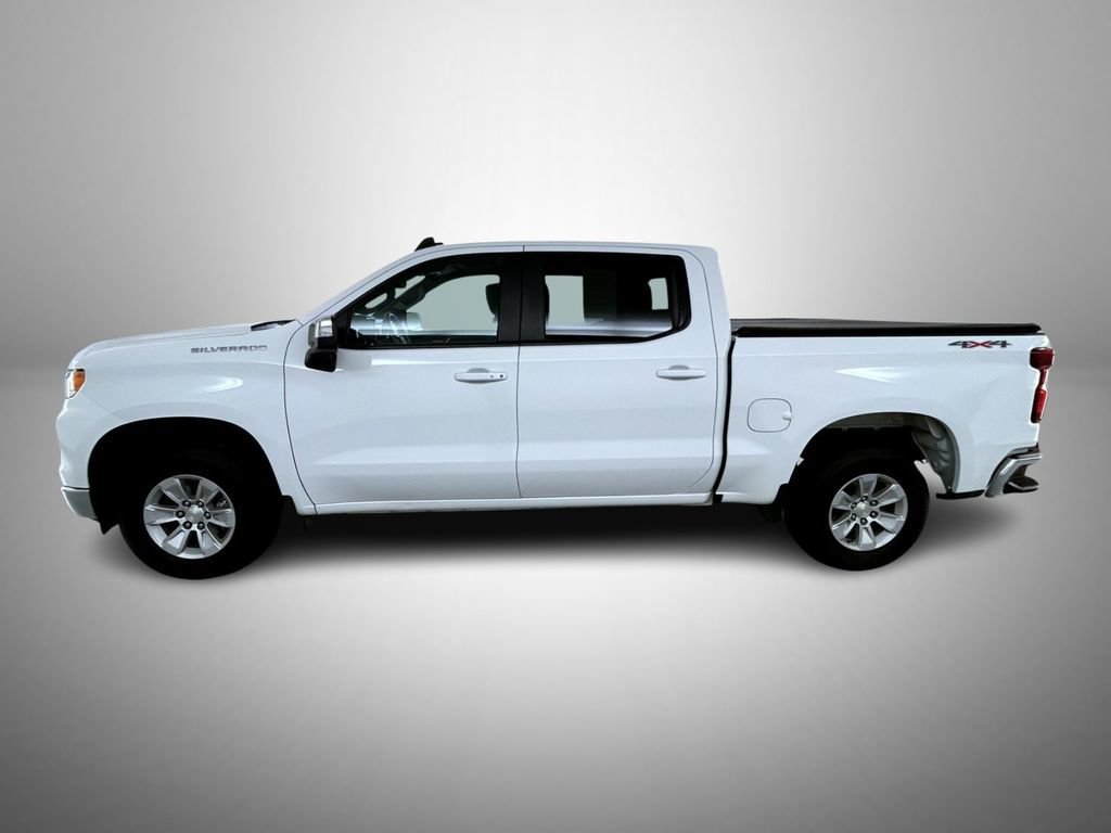 Used 2023 SUMMIT WHITE Chevrolet LT image 8