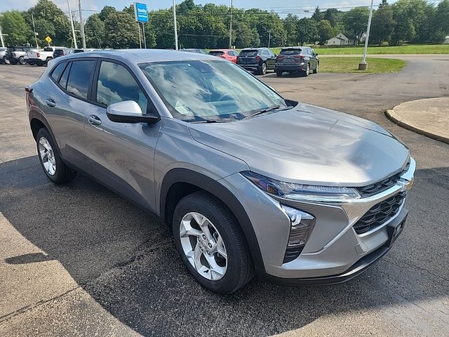 2024 Chevrolet Trax LS