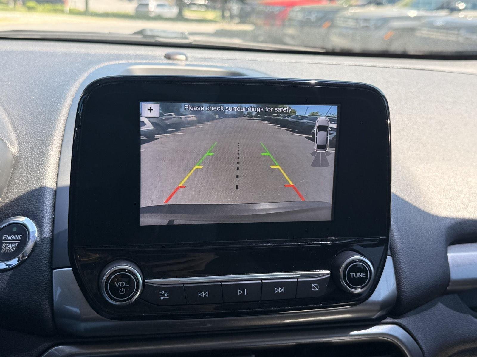 Used 2019 Shadow Black Ford SE image 33