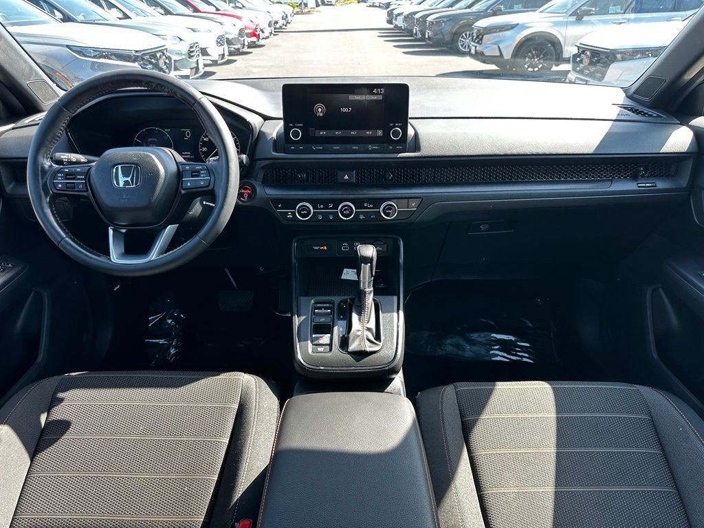 Used 2024  Honda Sport image 20