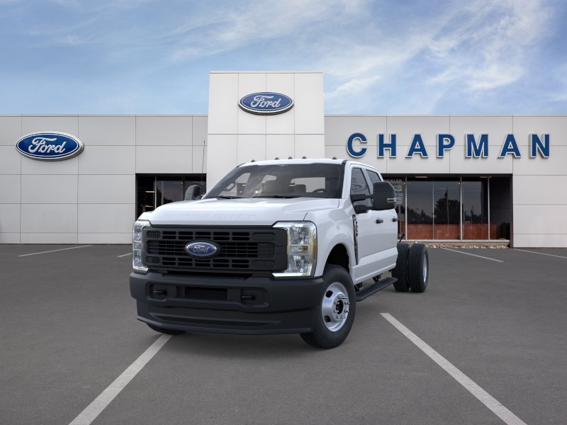 New 2026 Oxford White Ford F-350® XL image 2