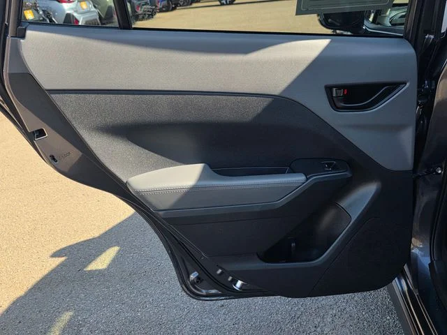 Certified Used 2025 Gray Subaru Premium image 19