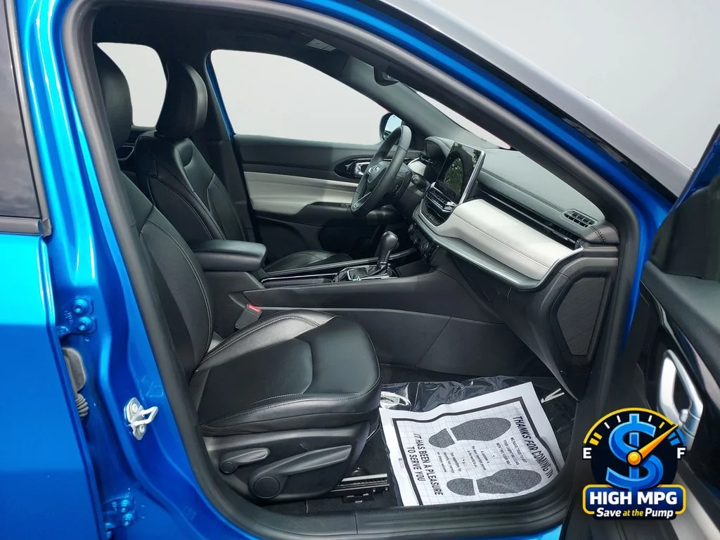 Used 2025 Blue Jeep Limited image 24