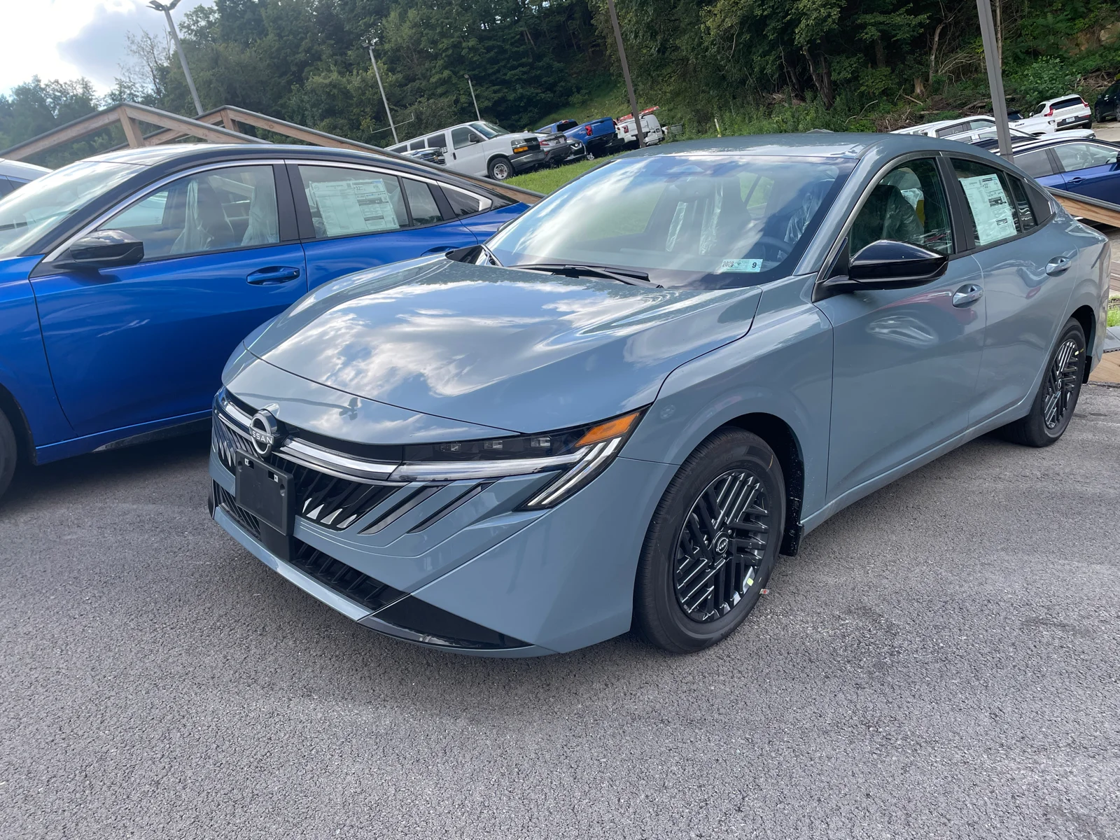 New 2027 Atlantic Gray Metallic Nissan SV image 1