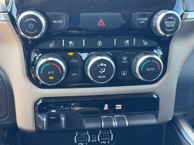 Used 2022 White Ram Laramie image 39