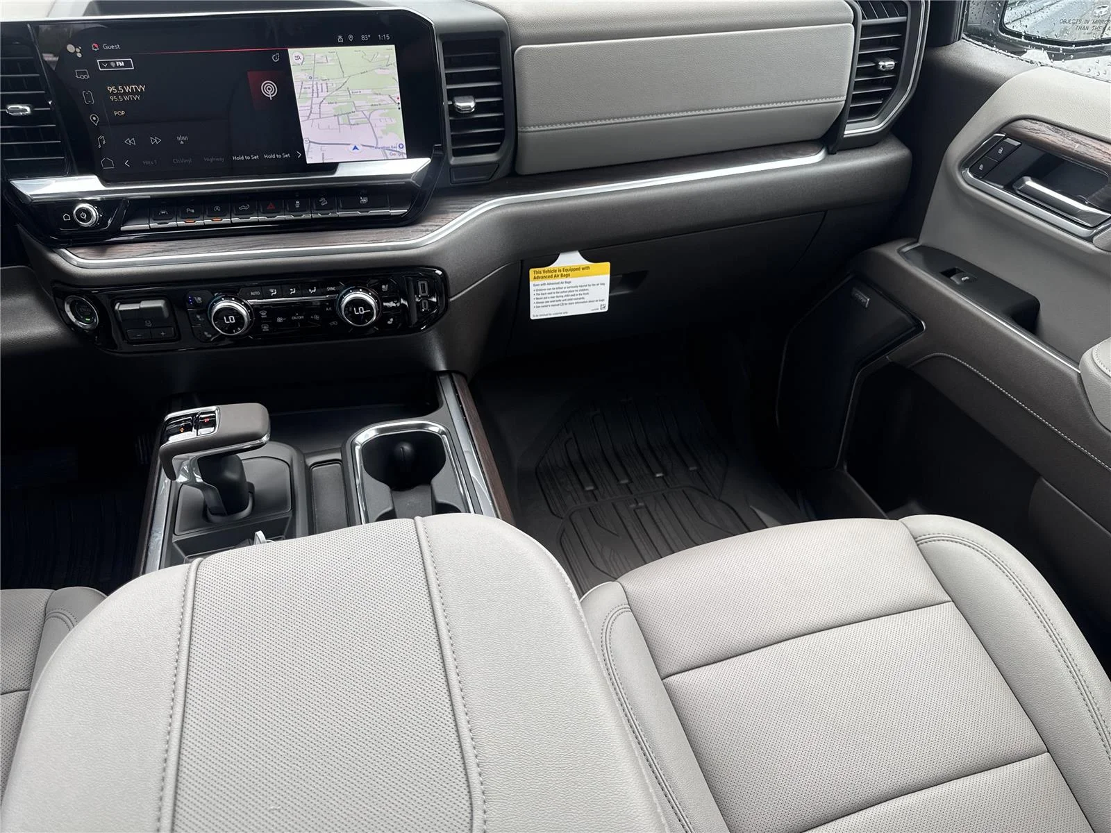 2026 GMC Sierra 1500 SLT - Photo 16