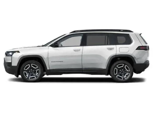 New 2026 Bright White Clear-Coat Exterior Paint Jeep Overland image 2