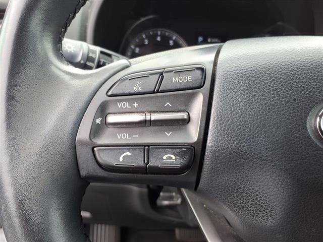 Used 2020 Chalk White Hyundai Ultimate image 24