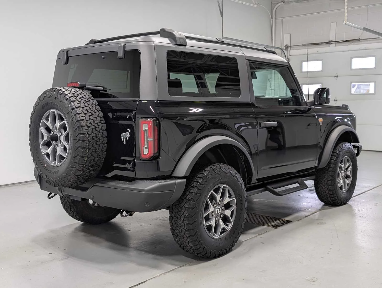 Used 2024 Shadow Black Ford Badlands image 8