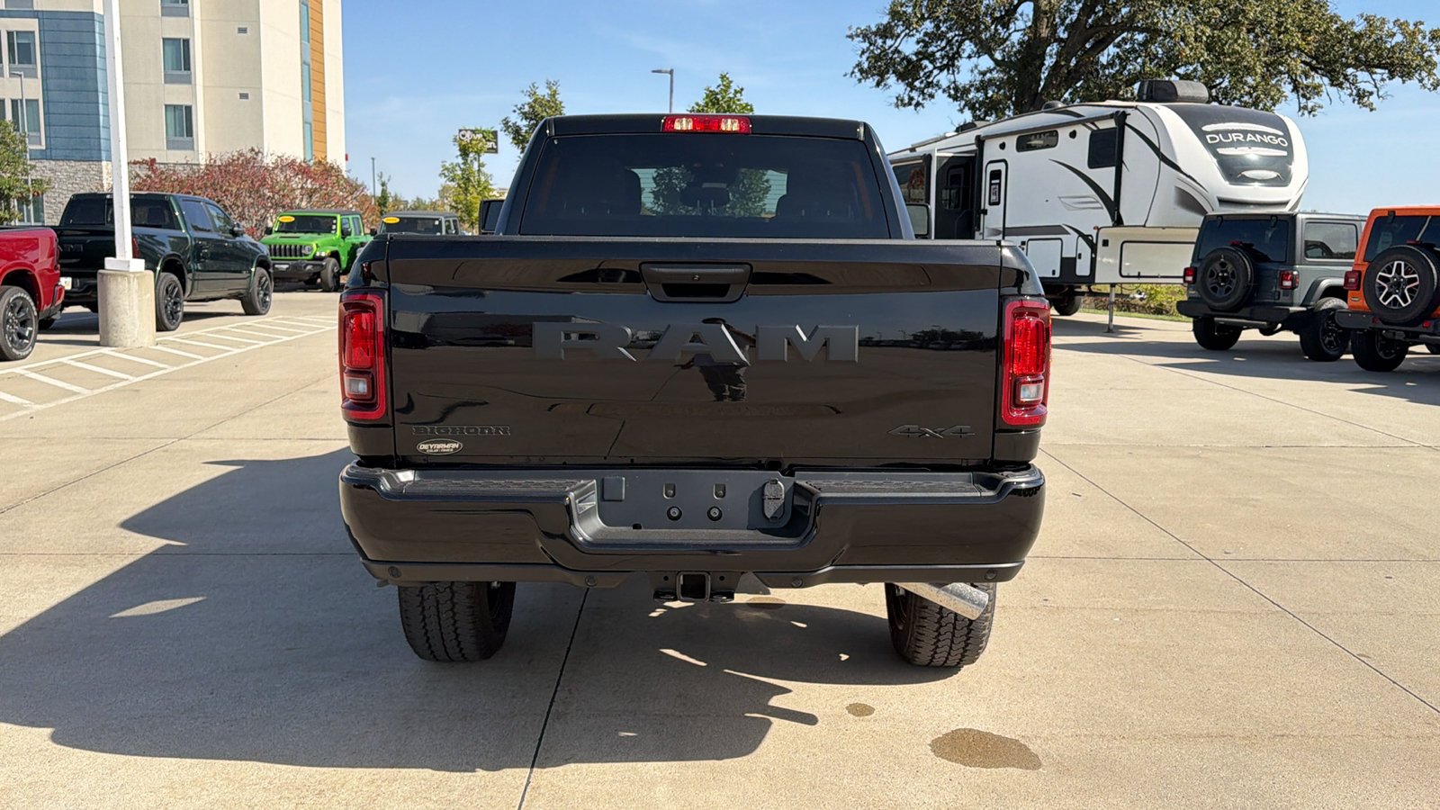 New 2027 Diamond Black Crystal Pearl-Coat Exterior Paint RAM Big Horn image 5