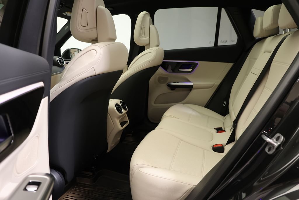New 2027  Mercedes-Benz GLC 300 image 41