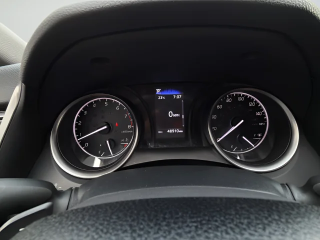 Used 2024  Toyota  image 21