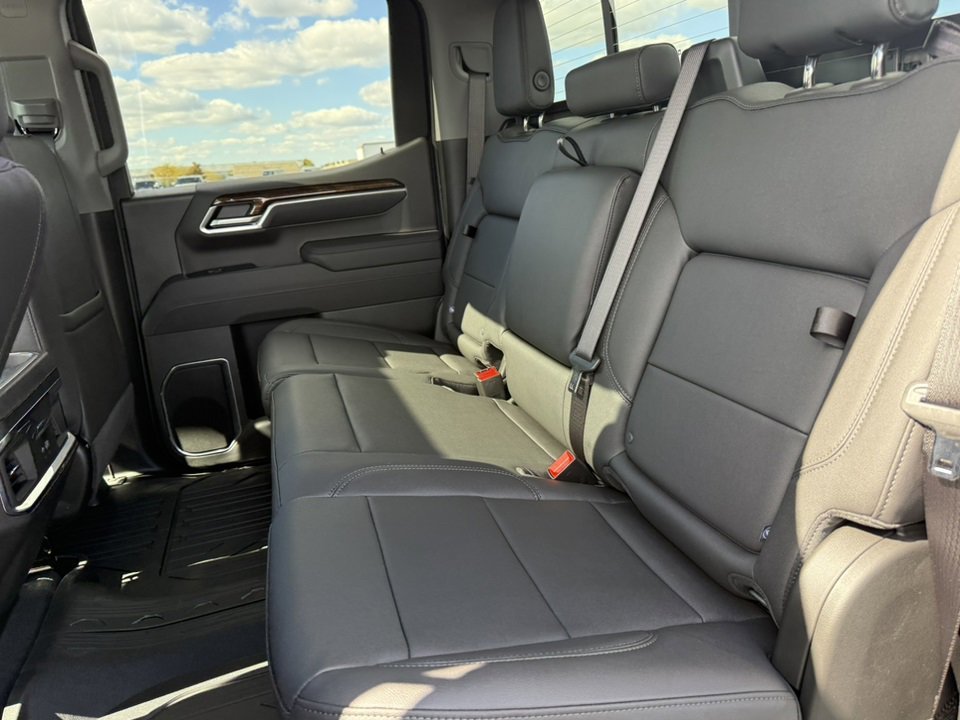 2026 GMC SIERRA - Image 32