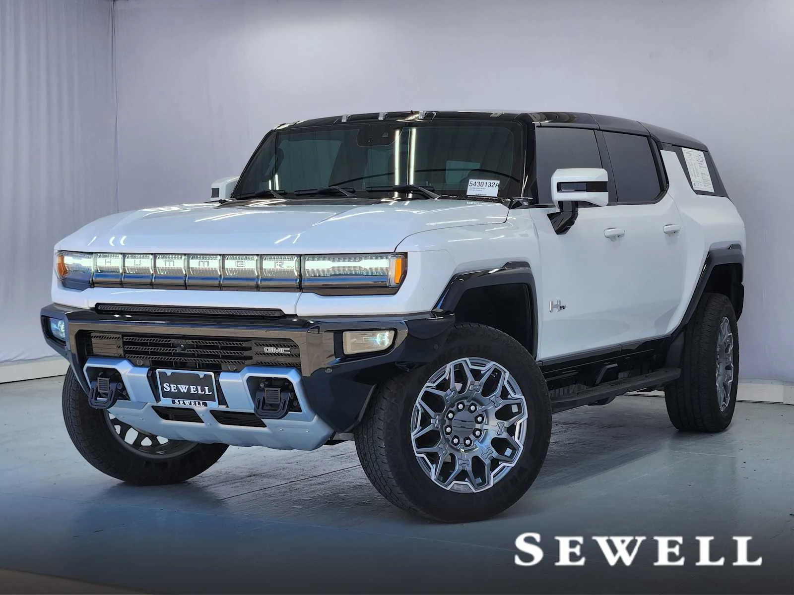 2025 GMC Hummer EV 3X SUV's photo