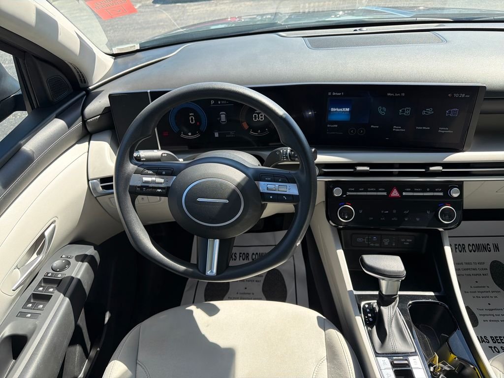 Used 2025 Ecotronic Gray Hyundai SEL image 16