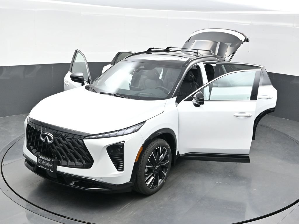 New 2027 2T RAD WHT INFINITI Autograph AWD image 48