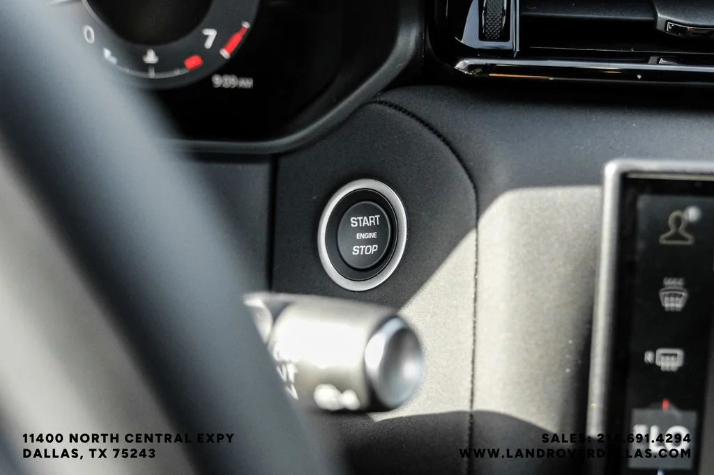 New 2026 Santorini Black Metallic Land Rover S image 20