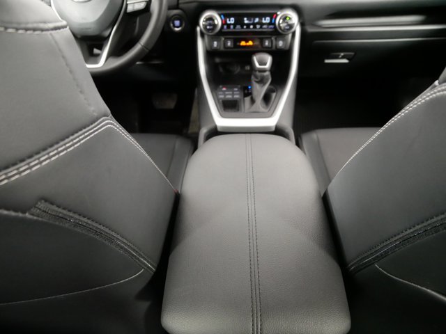 Used 2025 Blueprint Toyota XLE Premium w/ Weather Pkg image 26