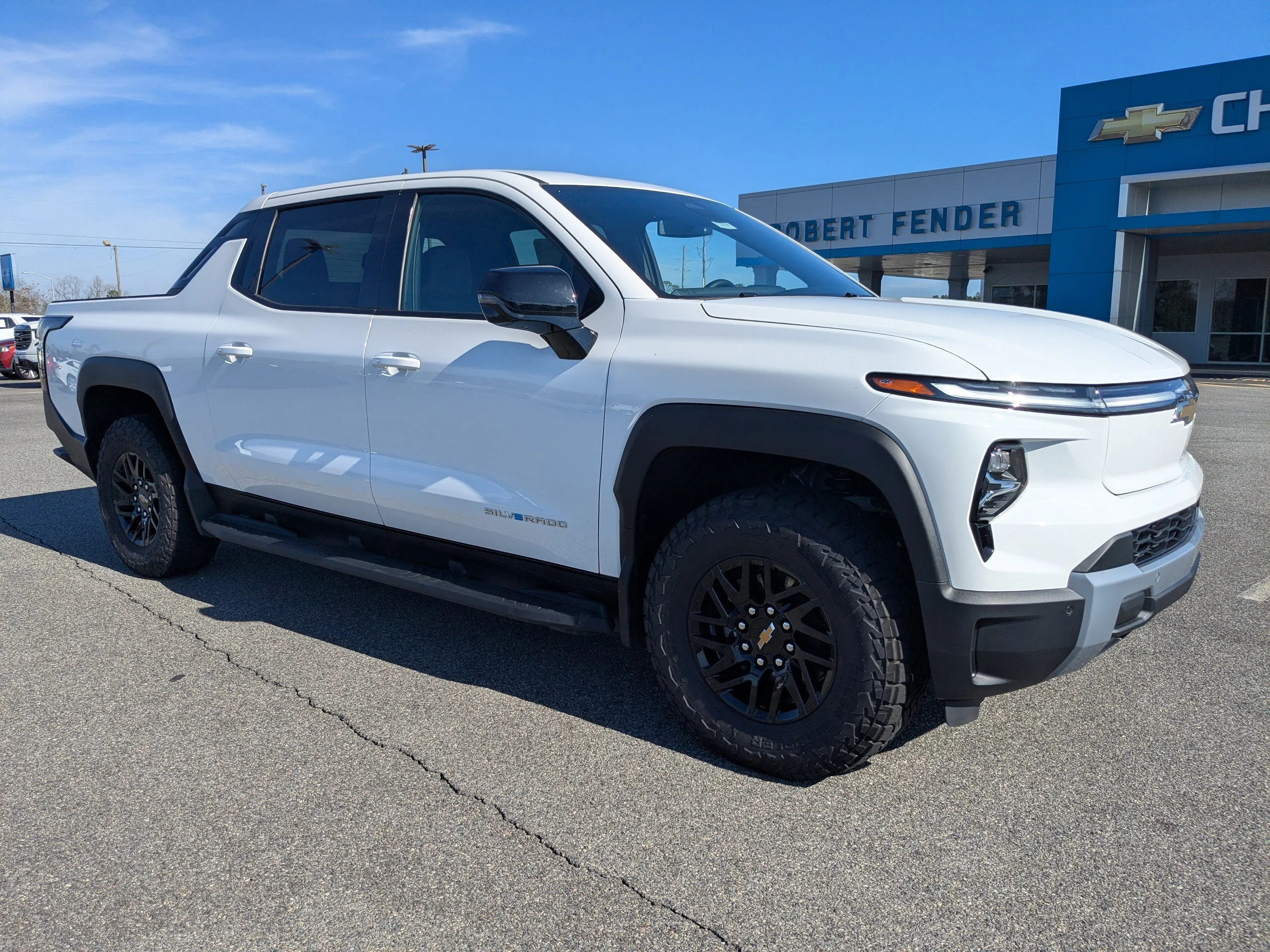 2025 Chevrolet Silverado EV LT Extended Range's photo