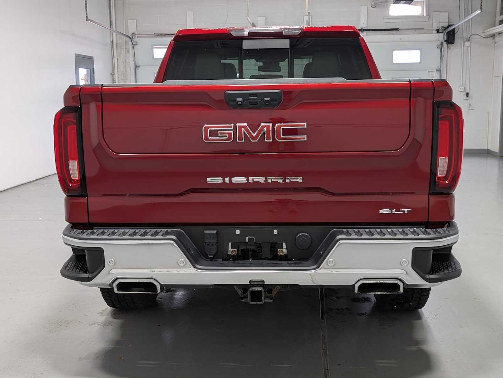 2022 GMC Sierra 1500 SLT - Photo 9