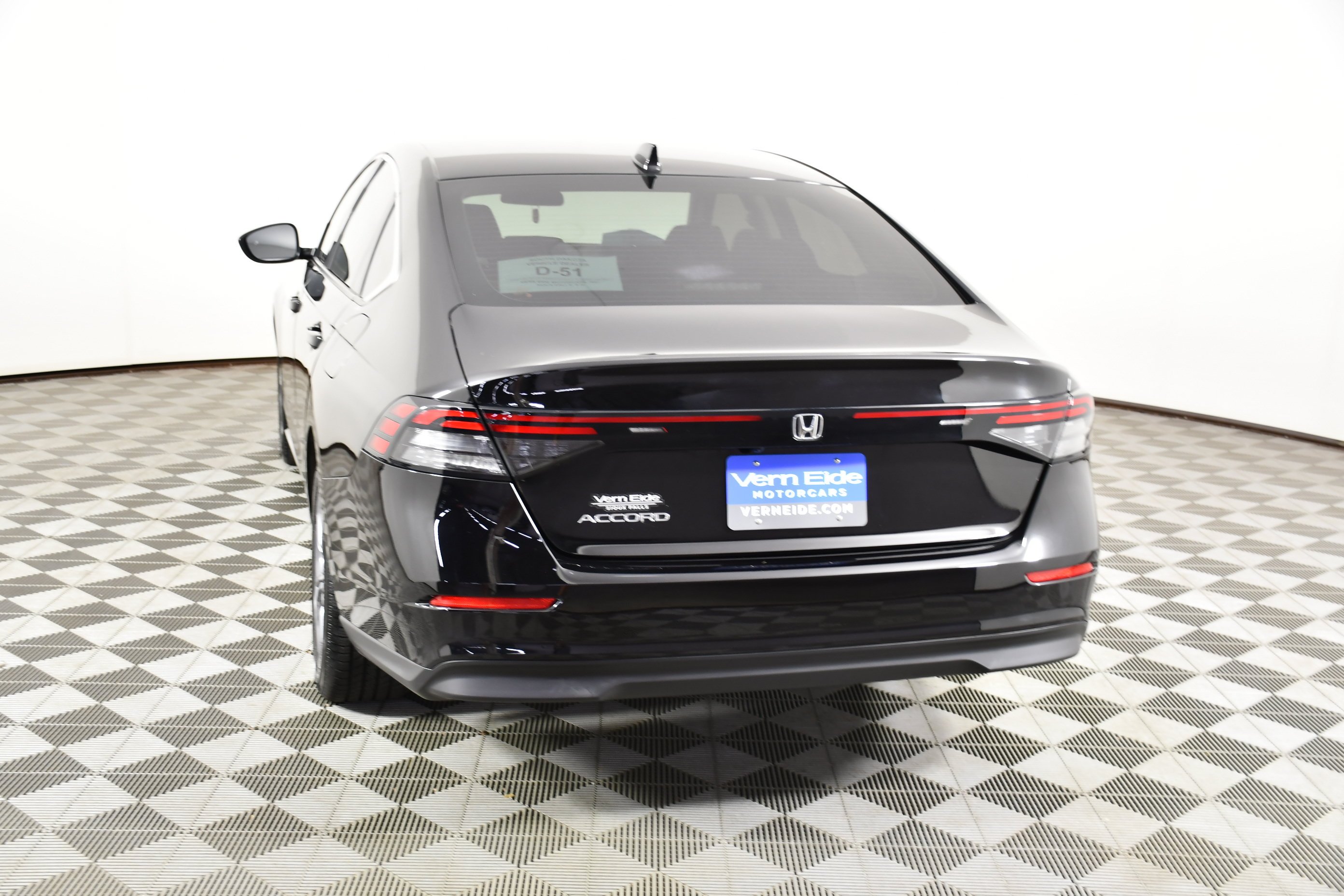 Certified Used 2023 Crystal Black Pearl Honda EX image 7