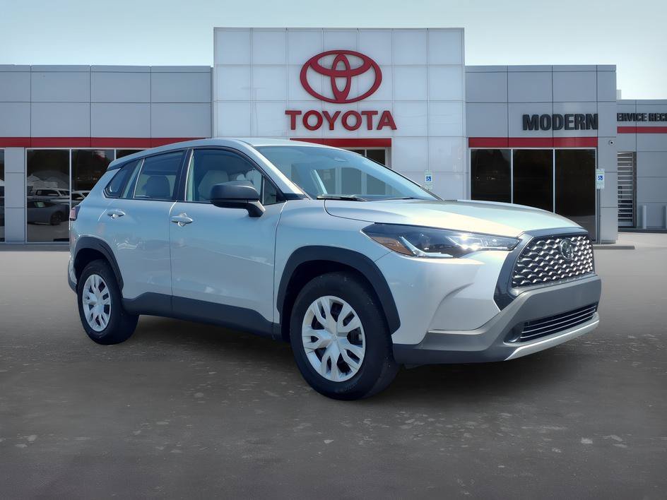 Used 2023 Sonic Silver Toyota L image 8