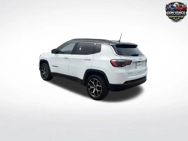 Used 2025 White Jeep Limited image 3