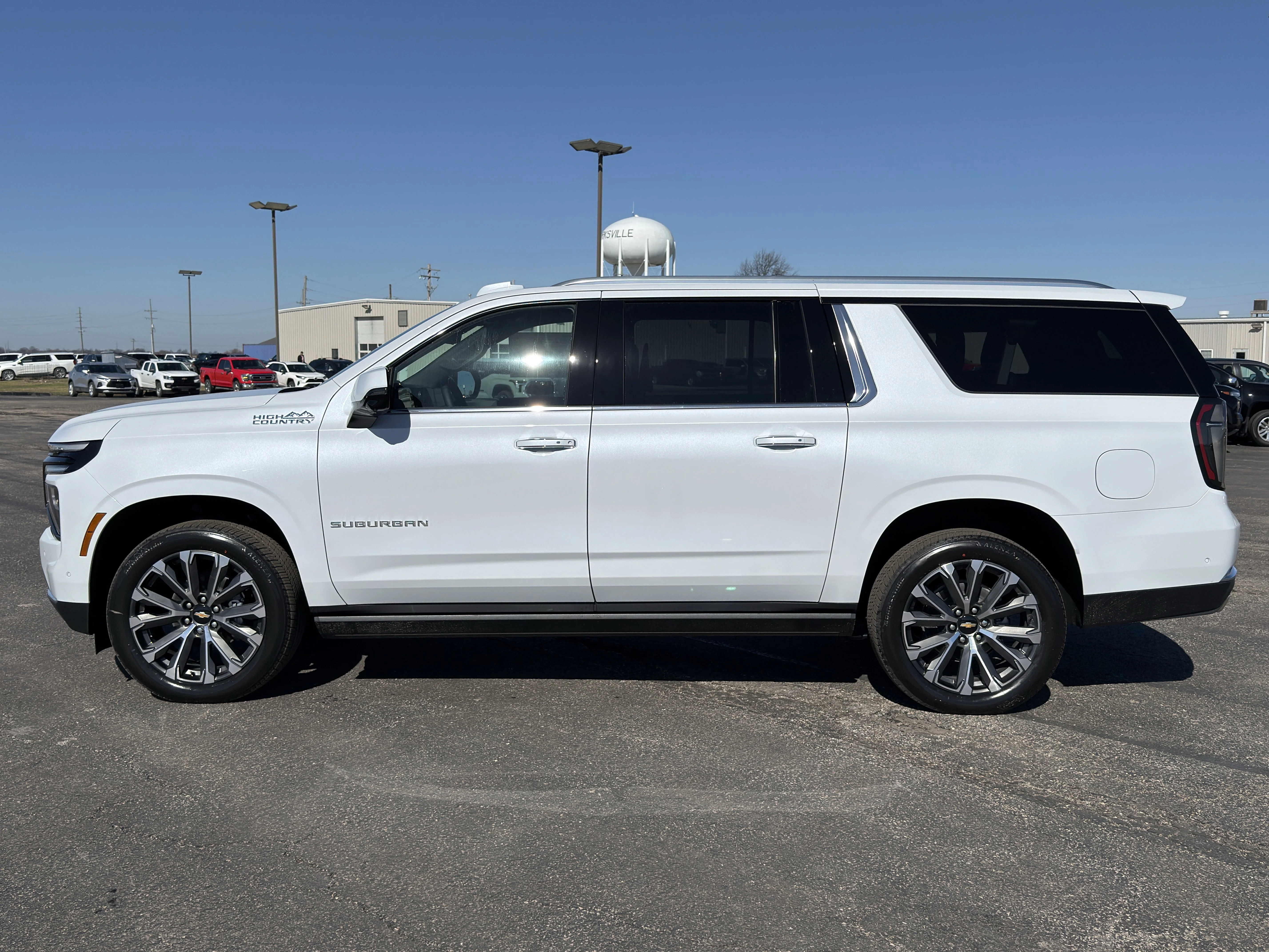 2026 Chevrolet Suburban High Country - Photo 7