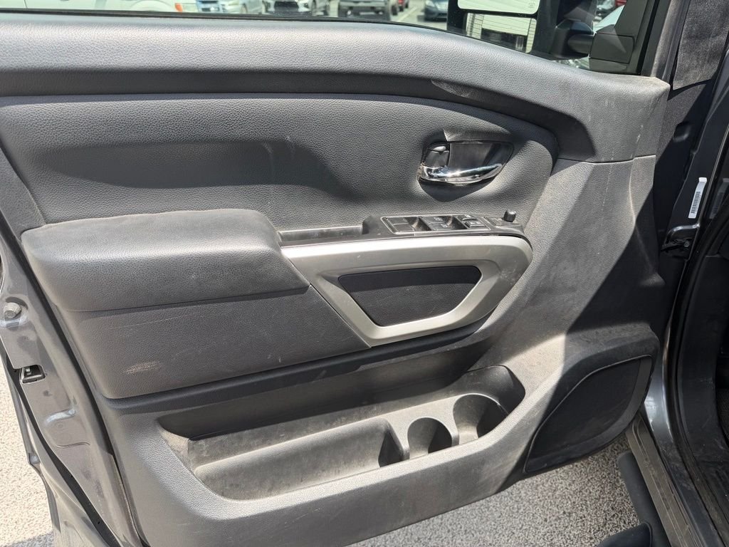 Used 2023 Gray Nissan SV image 10