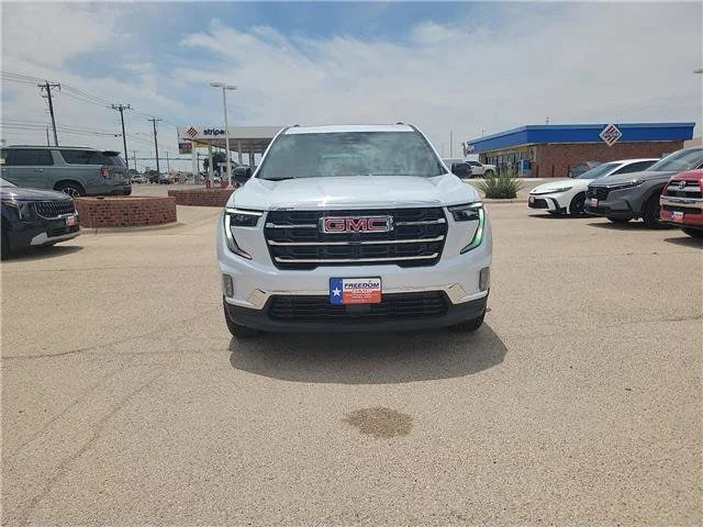 New 2026 Glacier White Tricoat GMC Elevation image 8