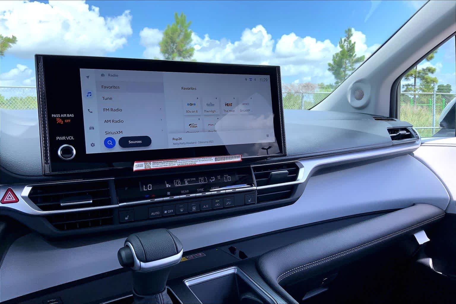 Used 2025 Wind Chill Pearl Toyota XLE image 35