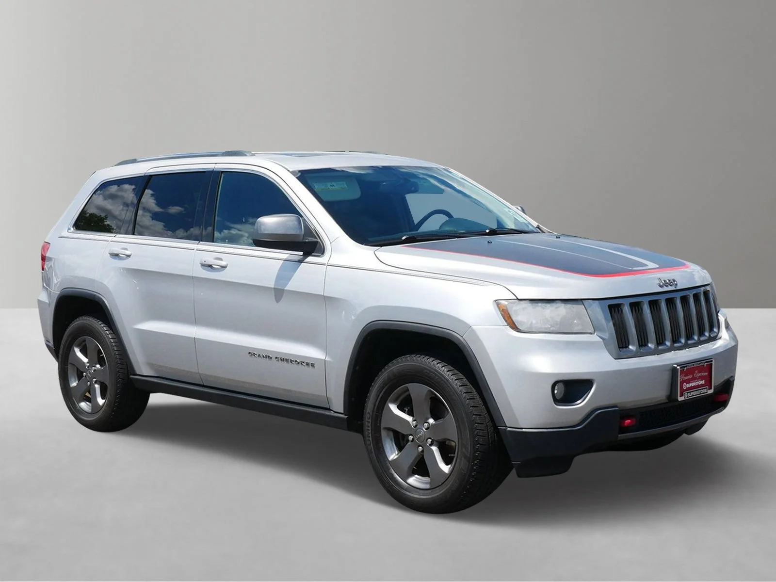 Used 2013 Jeep Grand Cherokee Laredo X with VIN 1C4RJFAT7DC605458 for sale in White Bear Lake, Minnesota