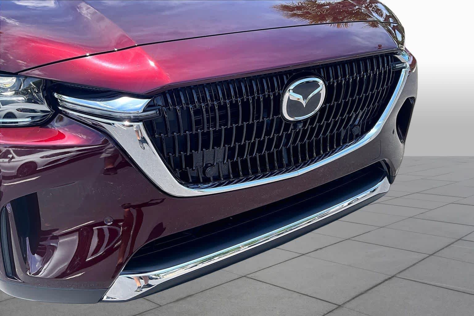 Used 2025 Artisan Red Premium Mazda Premium Plus Package image 29