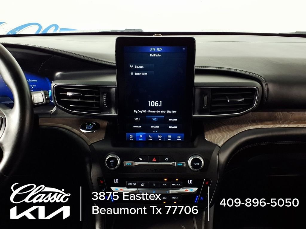 Used 2020 Silver Ford Platinum image 23