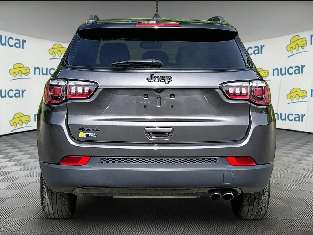 Used 2022 Gray Jeep Altitude image 5