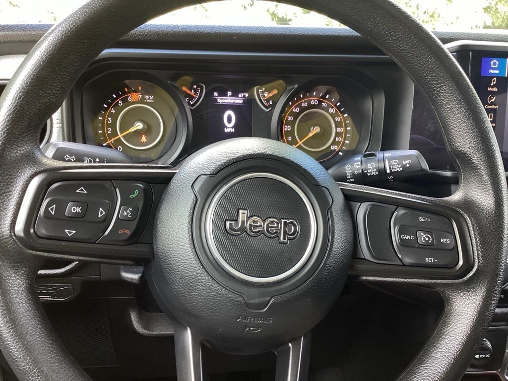 Used 2024 Silver Jeep Sport image 16