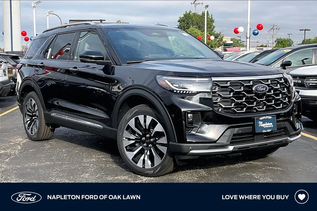 New 2026 Agate Black Metallic Ford Platinum™ image 1