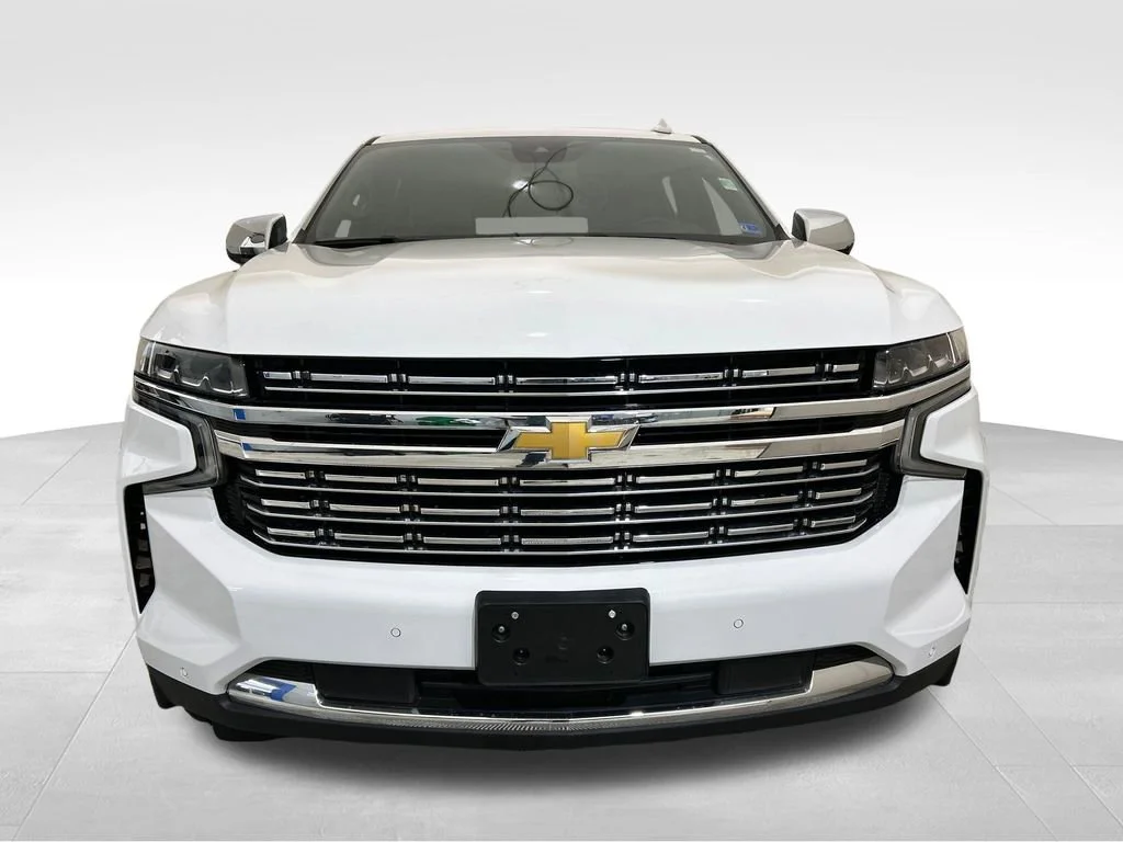 Used 2024 Summit White Chevrolet Premier image 9