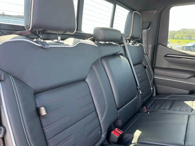 Used 2024 Onyx Black GMC AT4X image 26