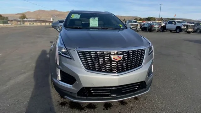 Used 2025 Argent Silver Metallic Cadillac Premium Luxury image 3