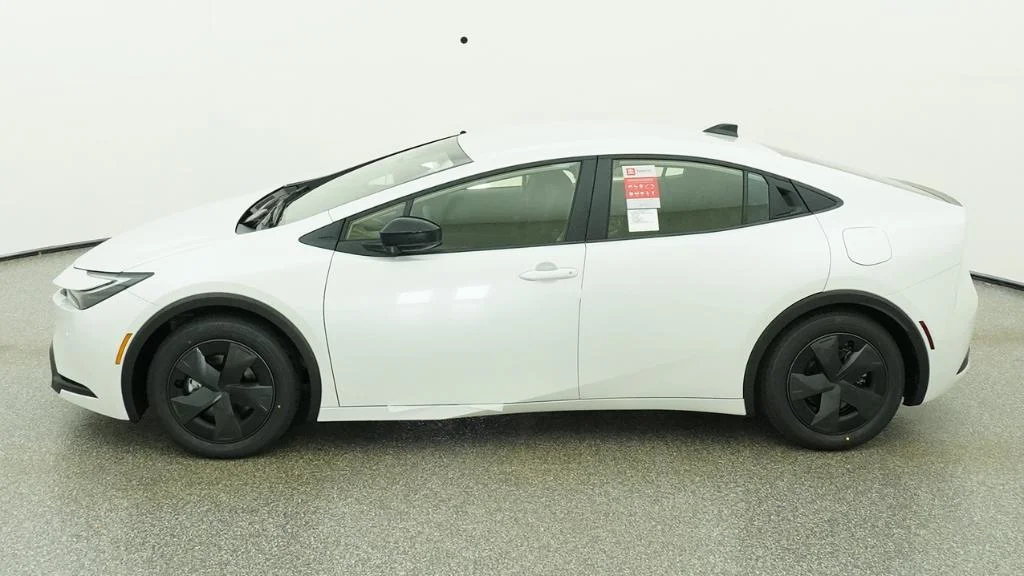 New 2026 Wind Chill Pearl Toyota SE image 16